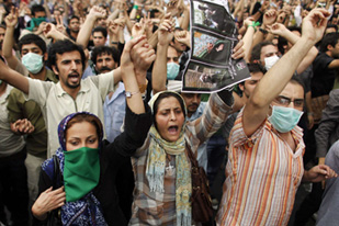 Moussavi supporters reject vote