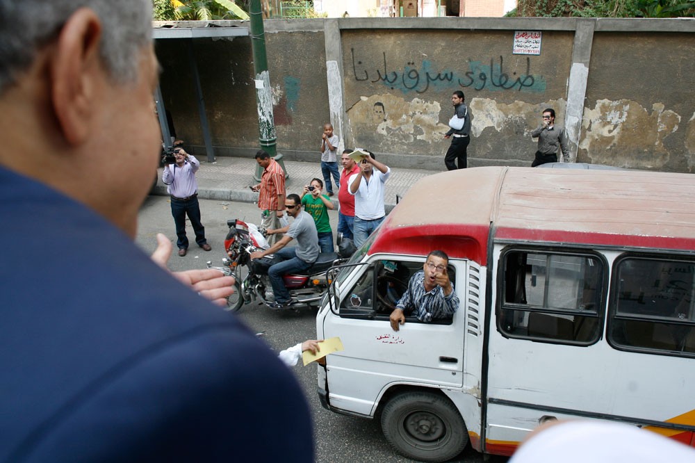 Hamdeen Sabahi campaigns in Cairo