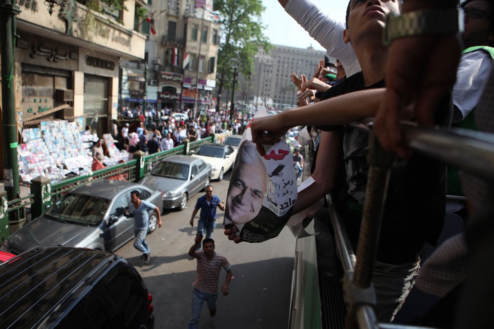 Hamdeen Sabahi campaigns in Cairo