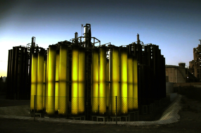 earthrise - Turning algae into oil - Series three, episode one