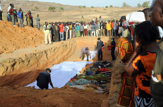 Violence has torn through Jos, leaving hundreds dead in the town and in nearby villages [AFP]