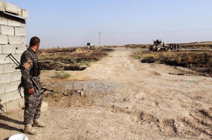 Residents say about 2,000 fighters are battling the Islamic State group in Amerli, Iraq [AFP]