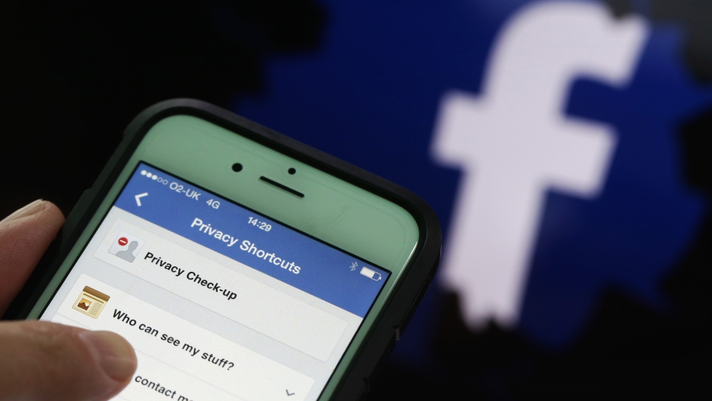 In the past India has tried to control social media websites such as Facebook and Twitter [Getty Images]