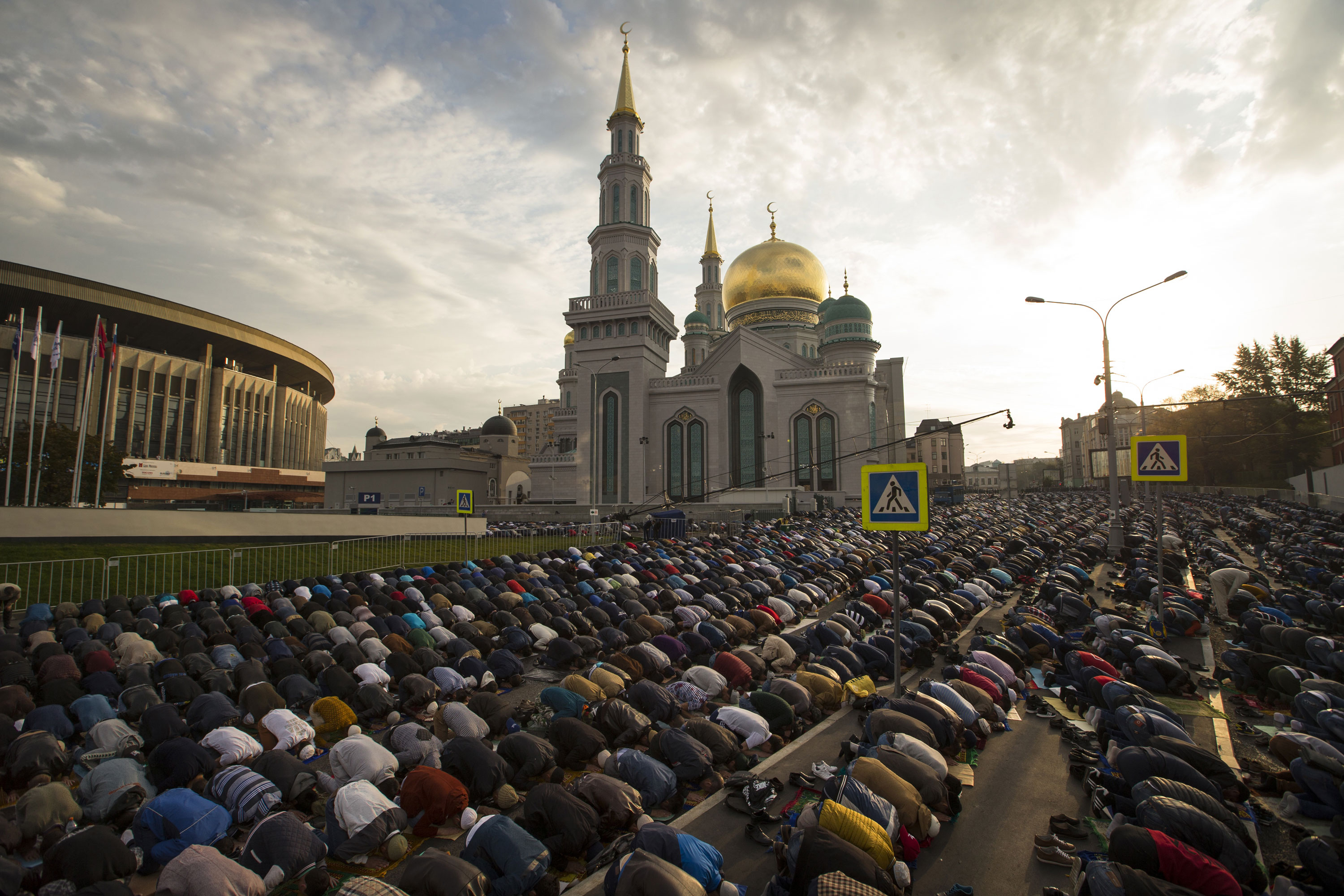Eid around the world
