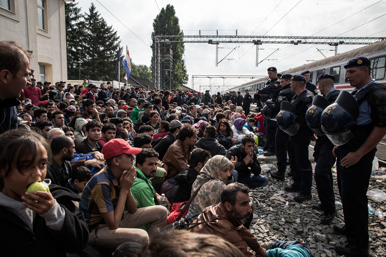 Croatia - Serbia border/ DO NOT USE/ RESTRICTED [Ioana Moldovan]