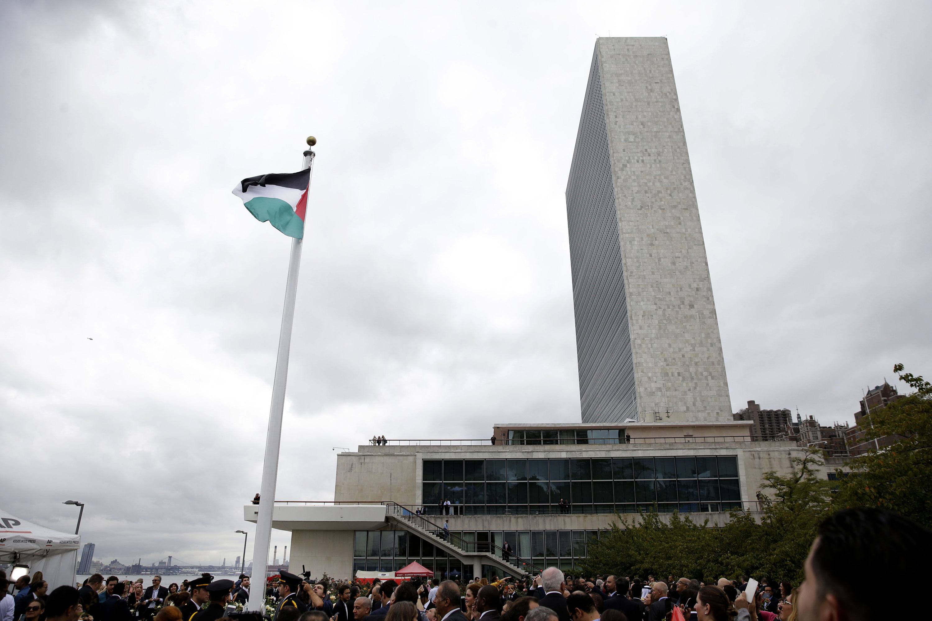 Flag at un