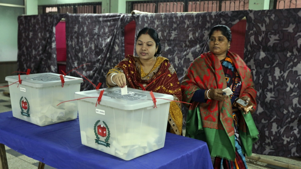 Bangladeshi general elections begin amid opposition boycott