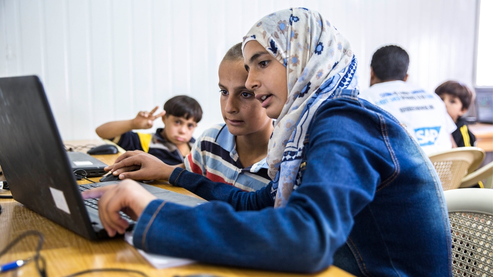 Syrian refugees coding