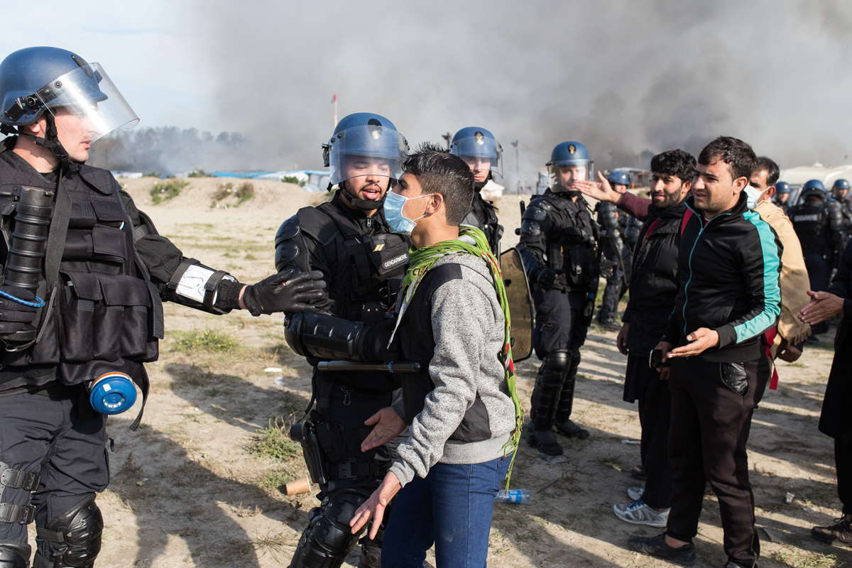 Calais burning