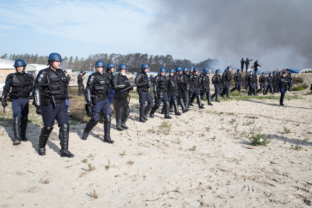 Calais burning