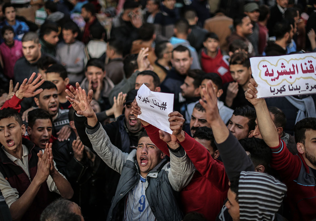 Gaza electricity crisis - Ezz Zanoun - don''t use [Ezz Zanoun/Al Jazeera]