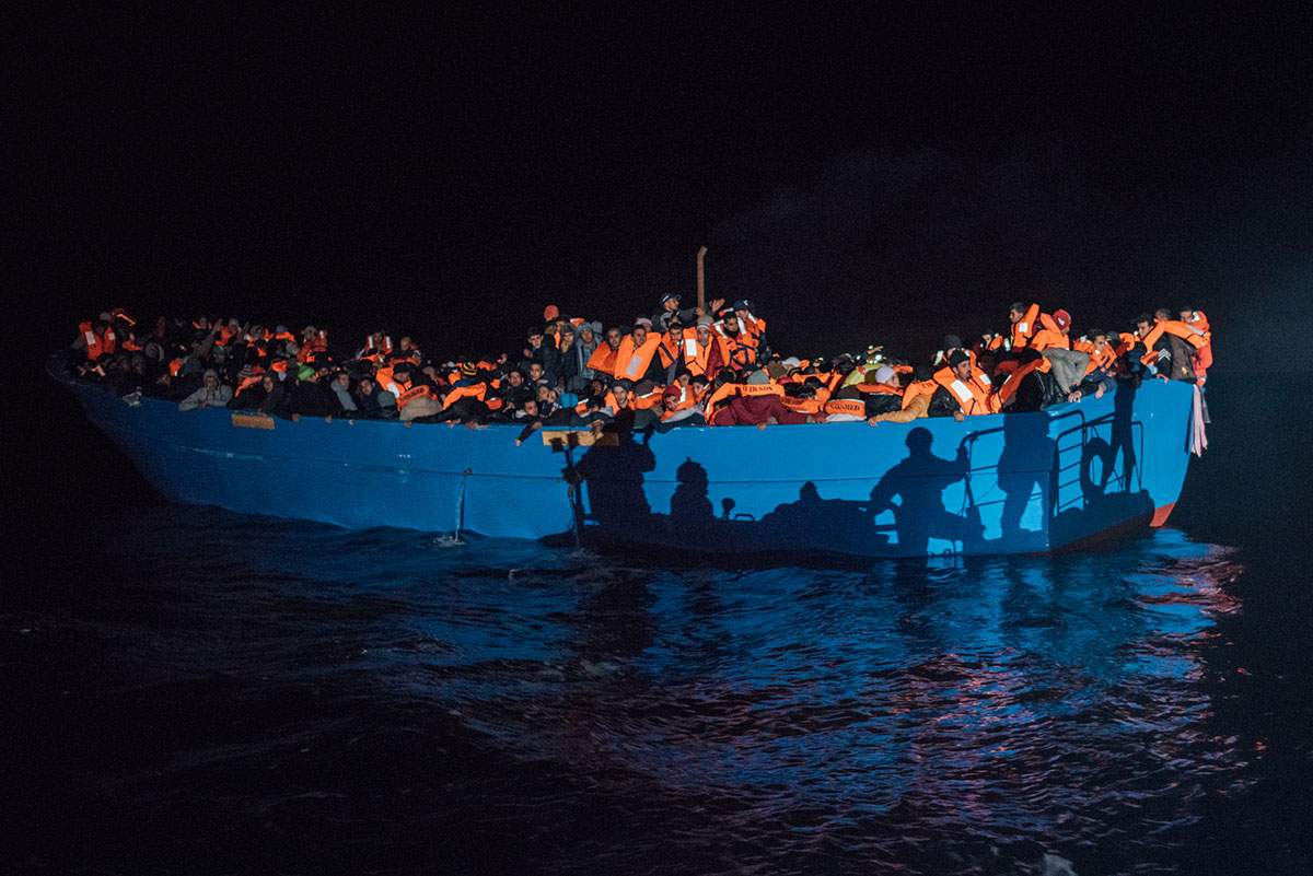 A civic rescue vessel that continues its mission / Please Do Not Use