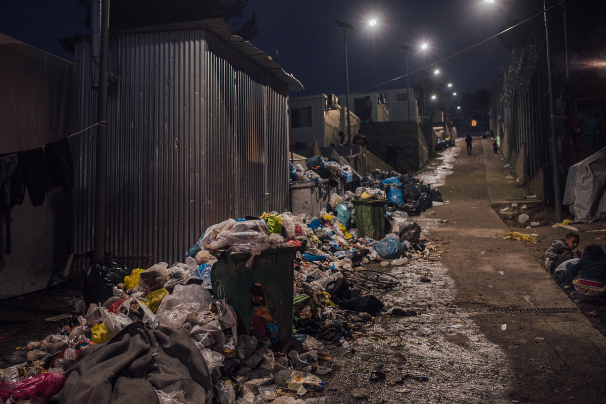 The Greek Islands become a dead end for many refugees 9