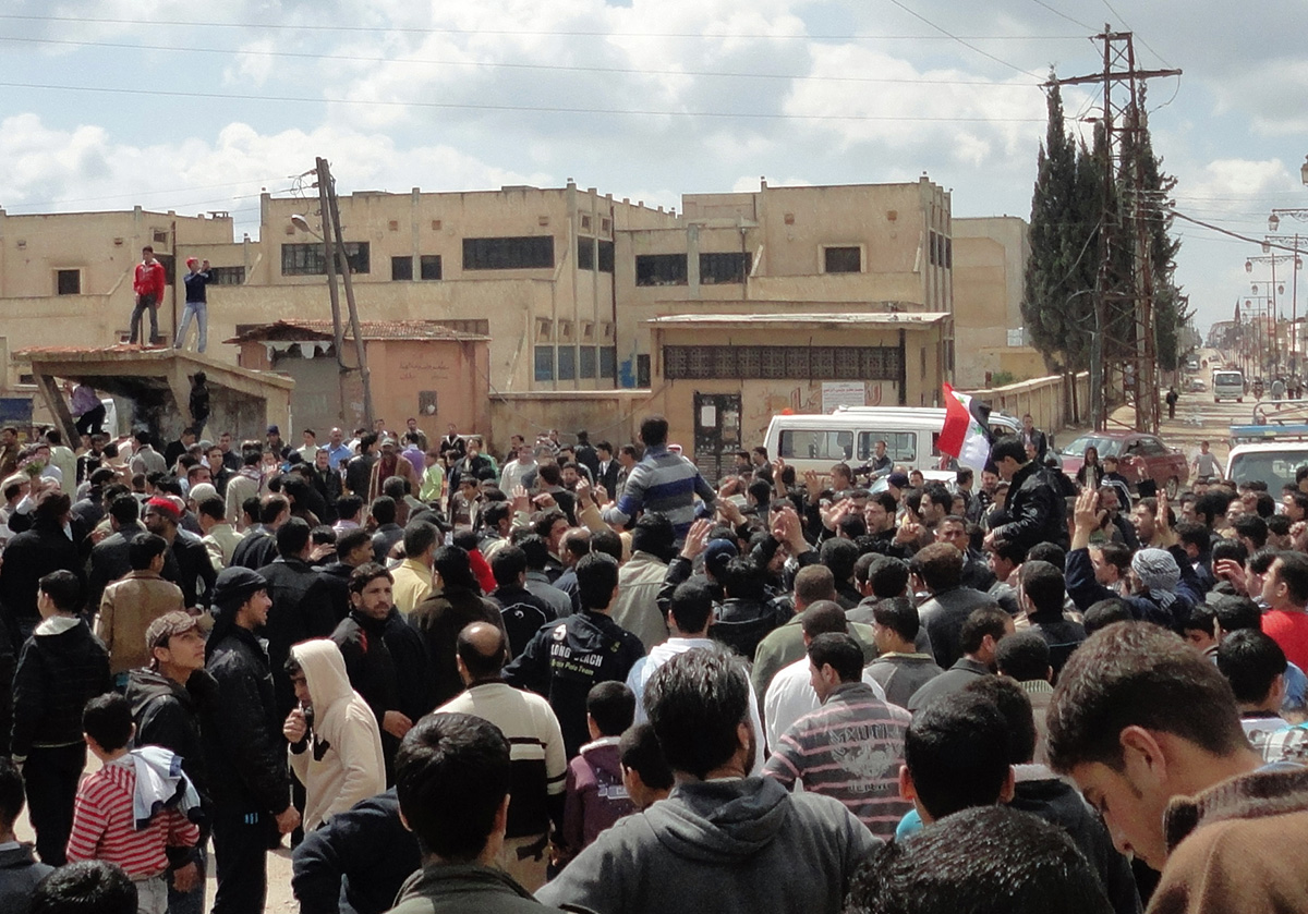 Syrians shout 