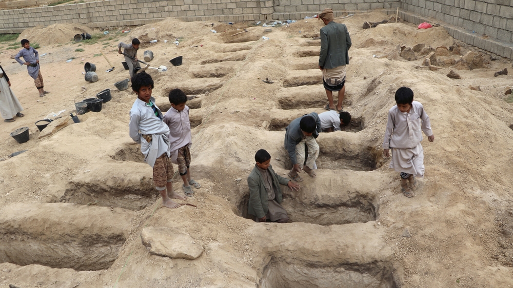 Yemen school bus gunerals