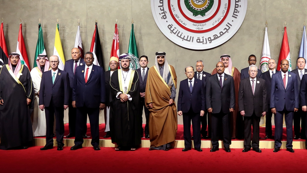 Arab leaders pose for the camera, ahead of the Arab economic summit in Beirut, Lebanon January 20, 2019. REUTERS/Dalati Nohra/Handout via REUTERS ATTENTION EDITORS - THIS IMAGE WAS