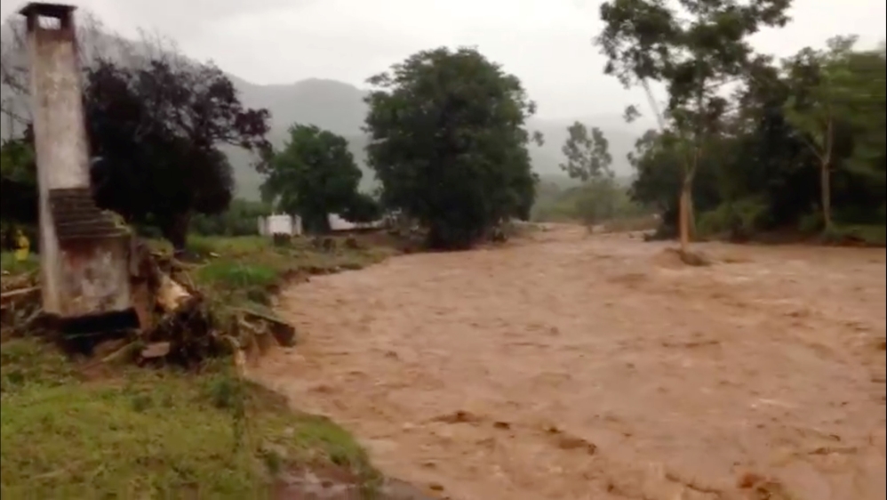 Chimanimani district has been cut off from the rest of Zimbabwe [Tony Saywood via Reuters]