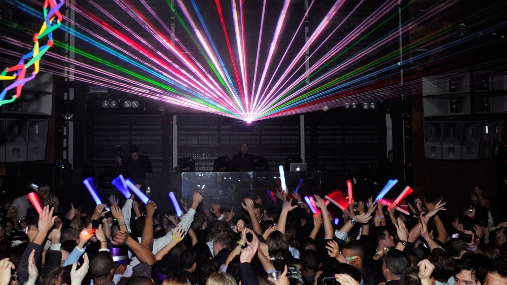 DJ Kaskade performs at the Marquee Nightclub at The Cosmopolitan of Las Vegas on New Year''s Eve January 1, 2012 in Las Vegas, Nevada. (Photo by Ethan Miller/Getty Images for The Cosmopolitan)