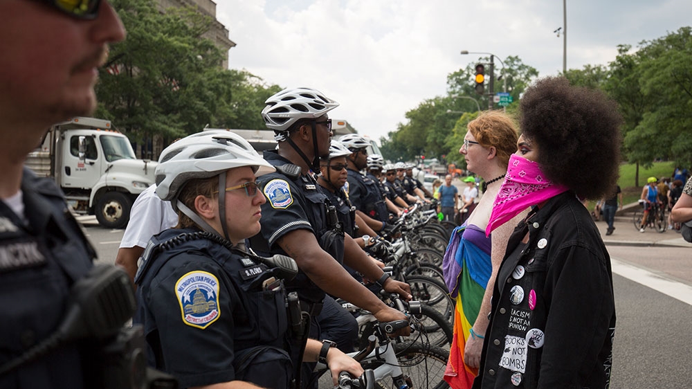 far right dc