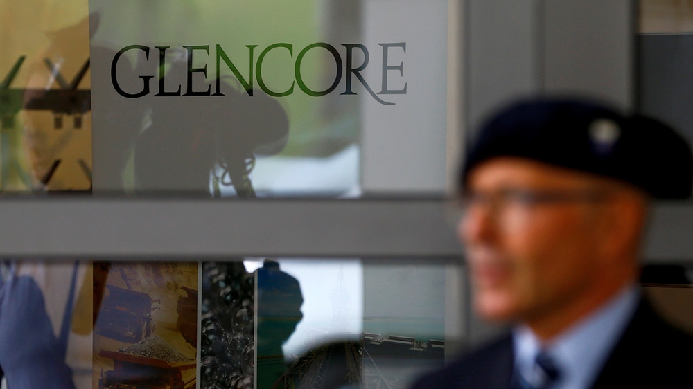 Glencore logo/image w/guard