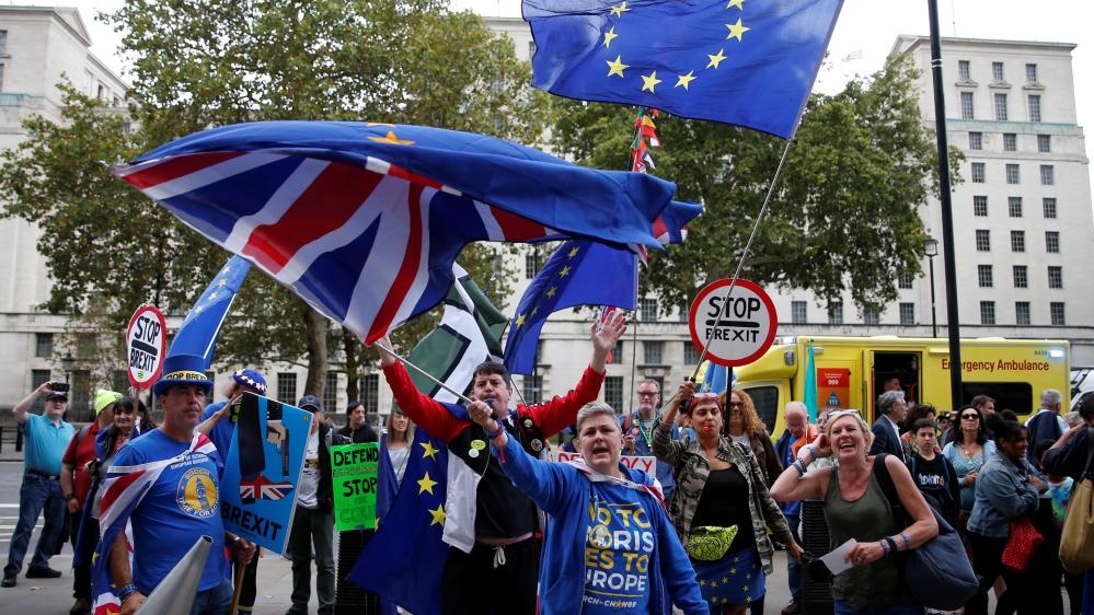 Anti-Brexit protesters demonstrate outside the Cabinet Office in London