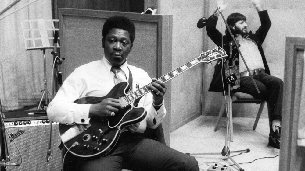 BB King poses for a portrait with his Gibson electric hollow body guitar nicknamed “Lucille” in the studio with drummer Ringo Starr
