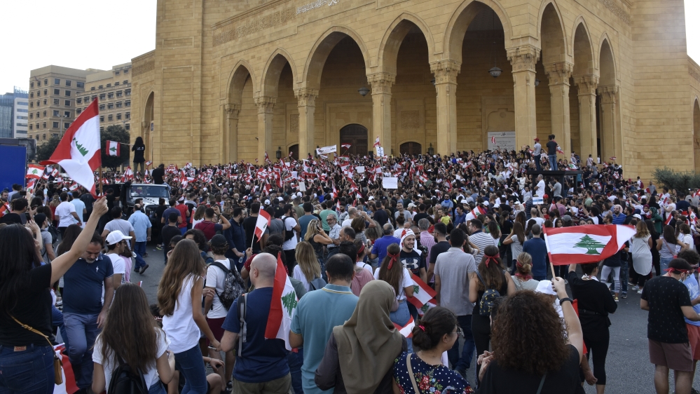 Anti-government protests continue in Lebanon