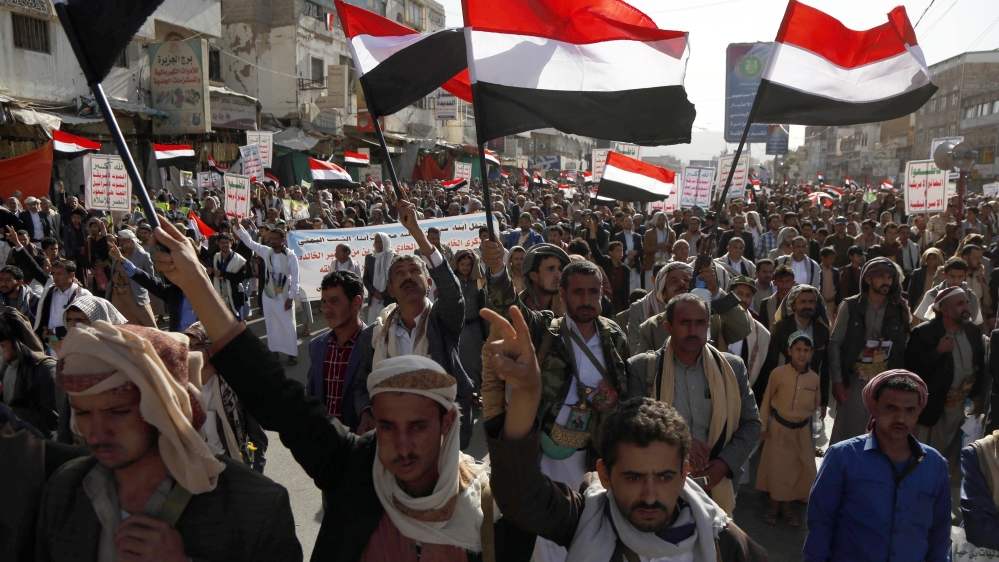 Houthi supporters