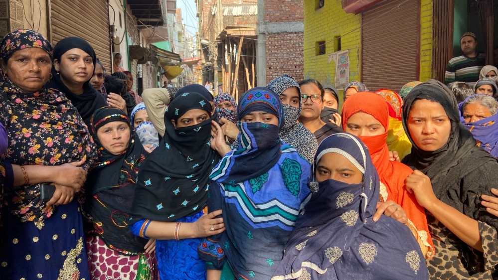 Women in Chandbagh