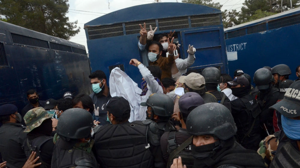 Pakistan police