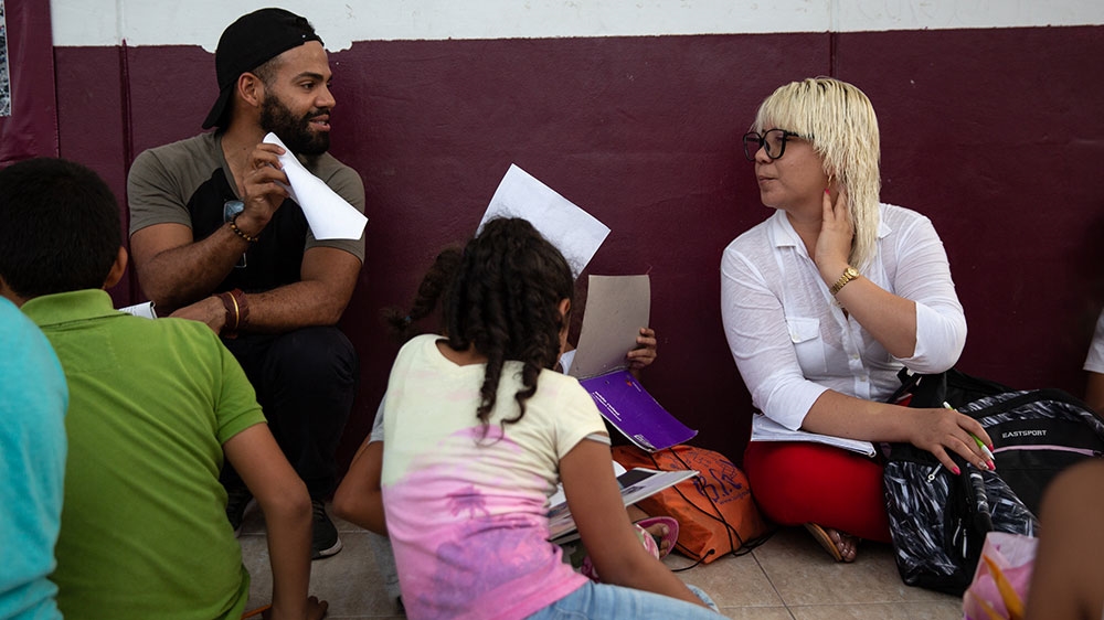 Sidewalk school