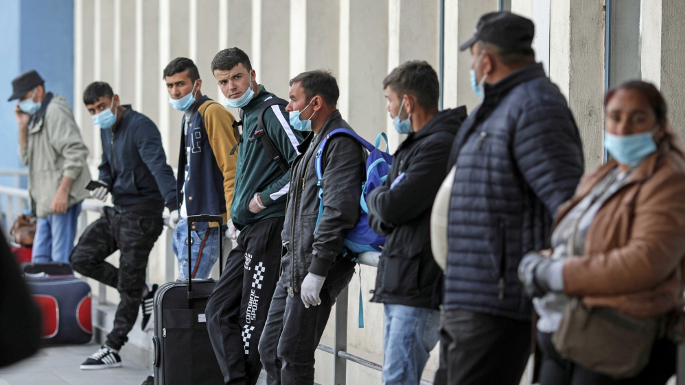 Romanian workers