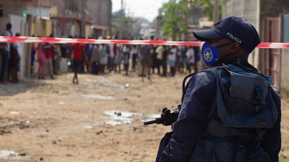 Angola police