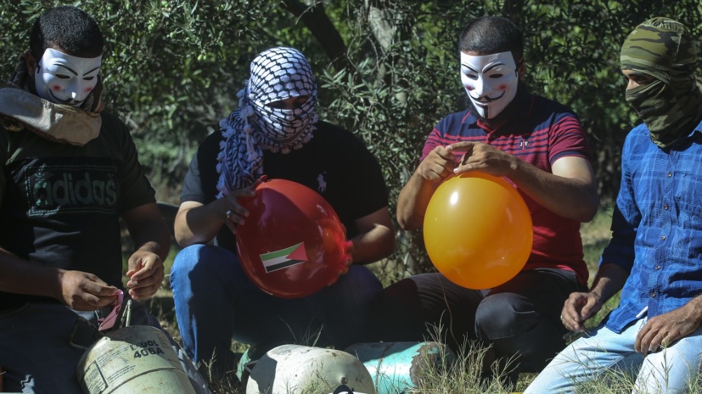 Gaza''s incendiary balloons