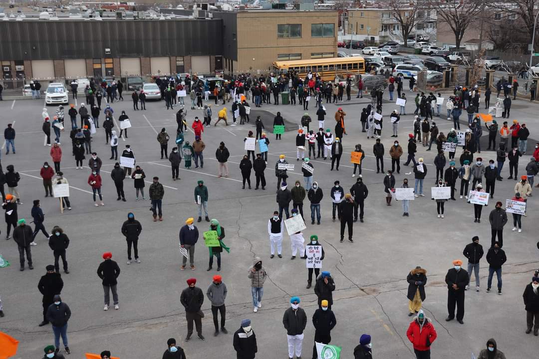 Demonstrators maintain social distancing at a farmers’ solidarity protest in Montreal, Canada [Courtesy of Amanpreet Singh]