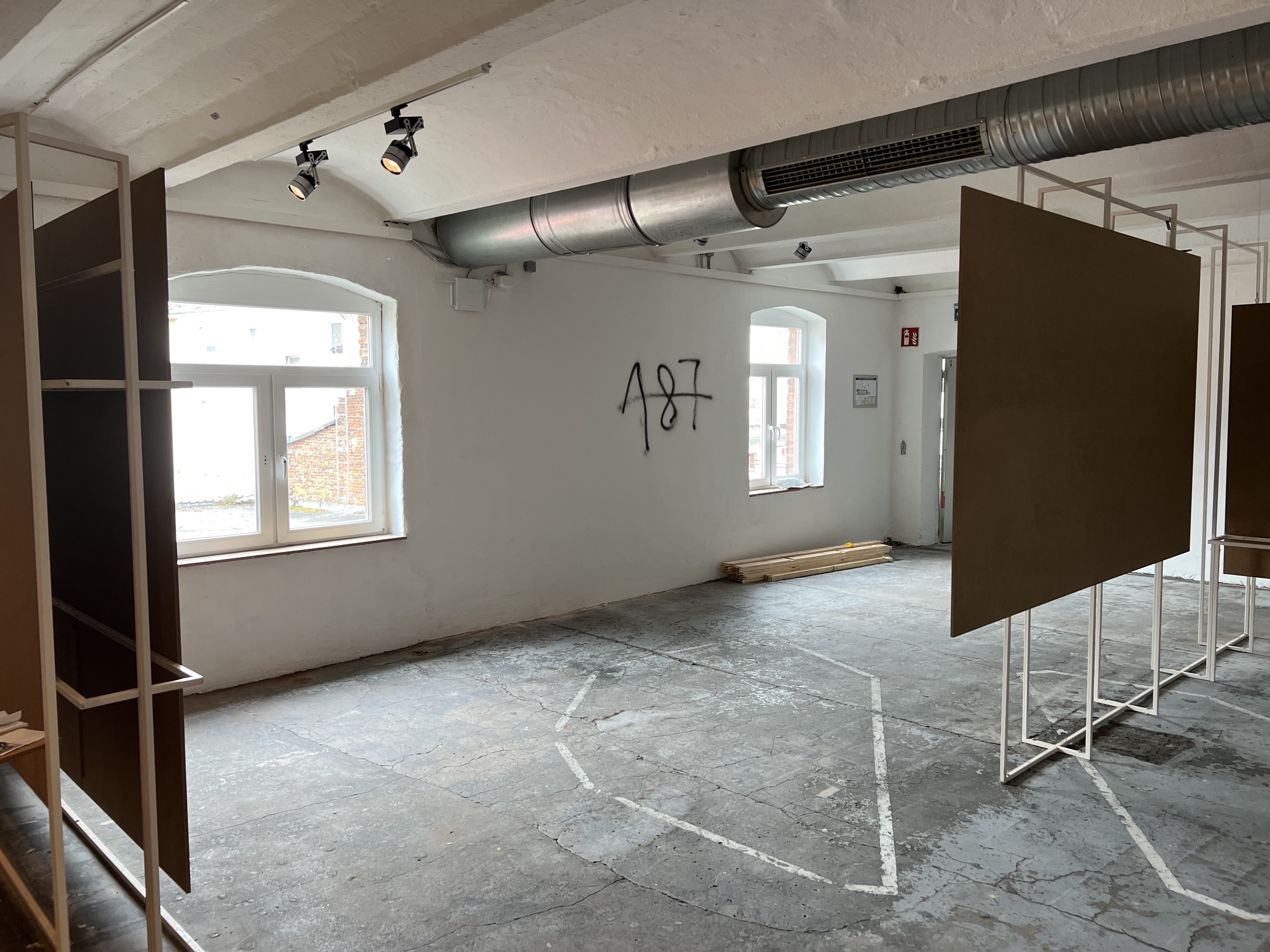 The graffiti would initially appear to be of far-right origin, possibly done by someone associated with this Kassel antisemitism alliance group [Al Jazeera] 