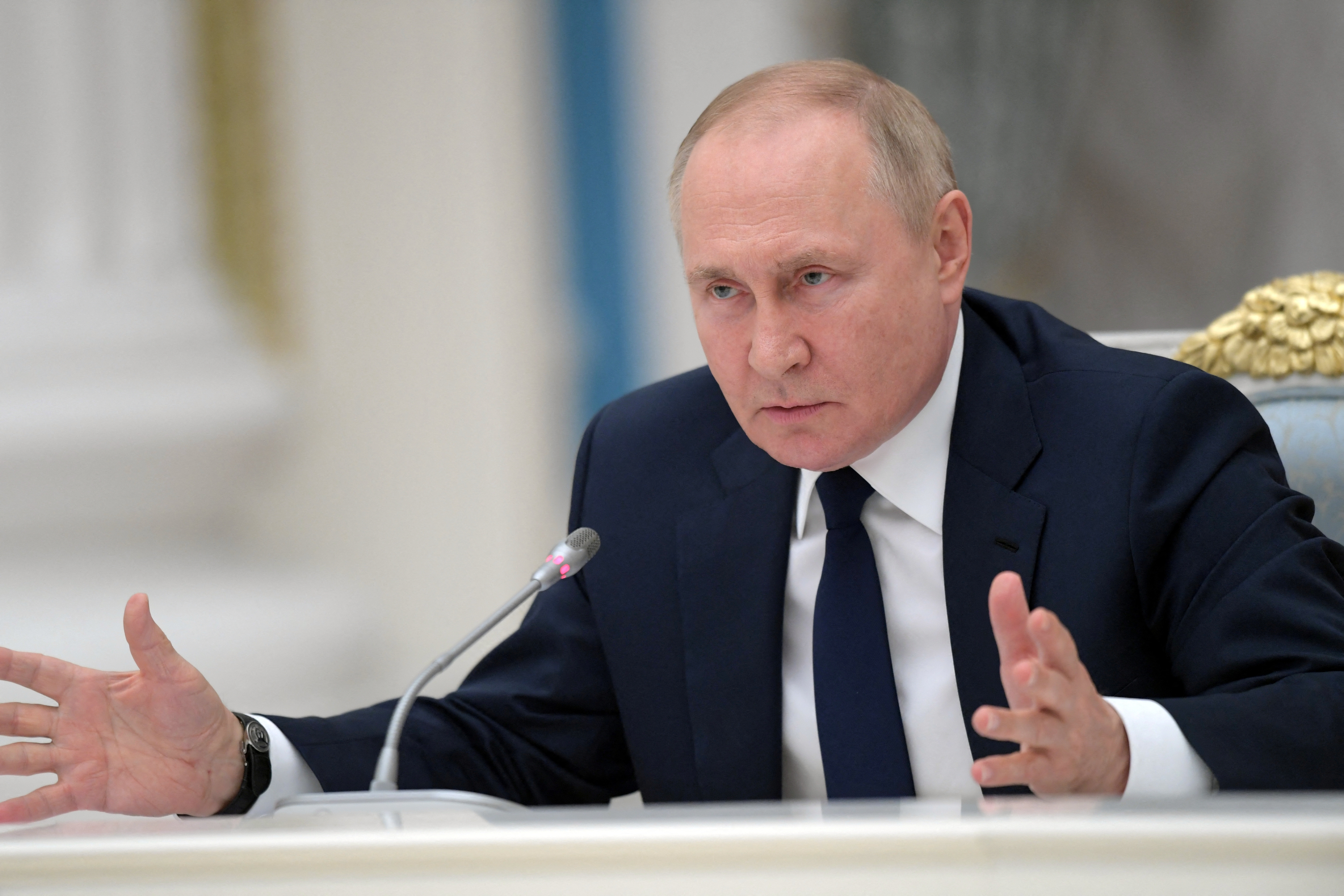 Russian President Vladimir Putin attends a meeting with parliamentary leaders in Moscow, Russia July 7, 2022 [Sputnik/Aleksey Nikolskyi/Kremlin via Reuters]
