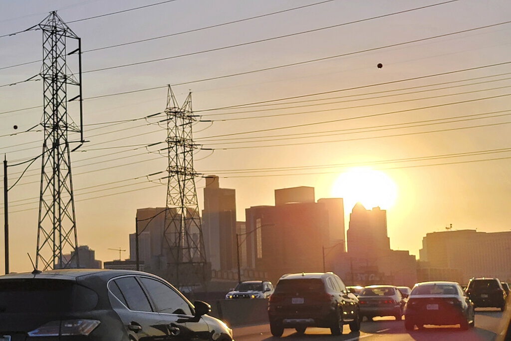 Traffic in Los Angeles during the heatwave