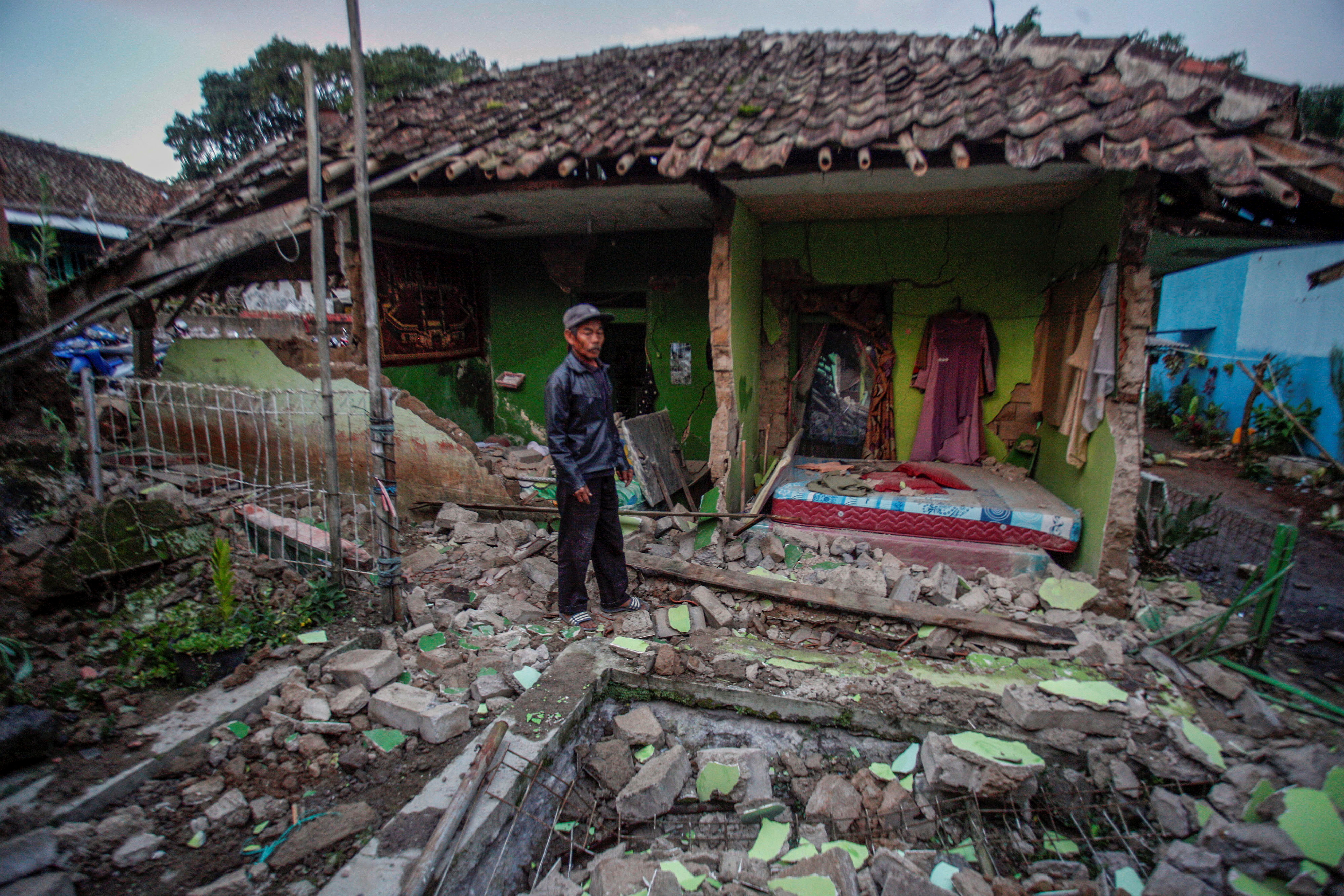 INDONESIA-QUAKE/