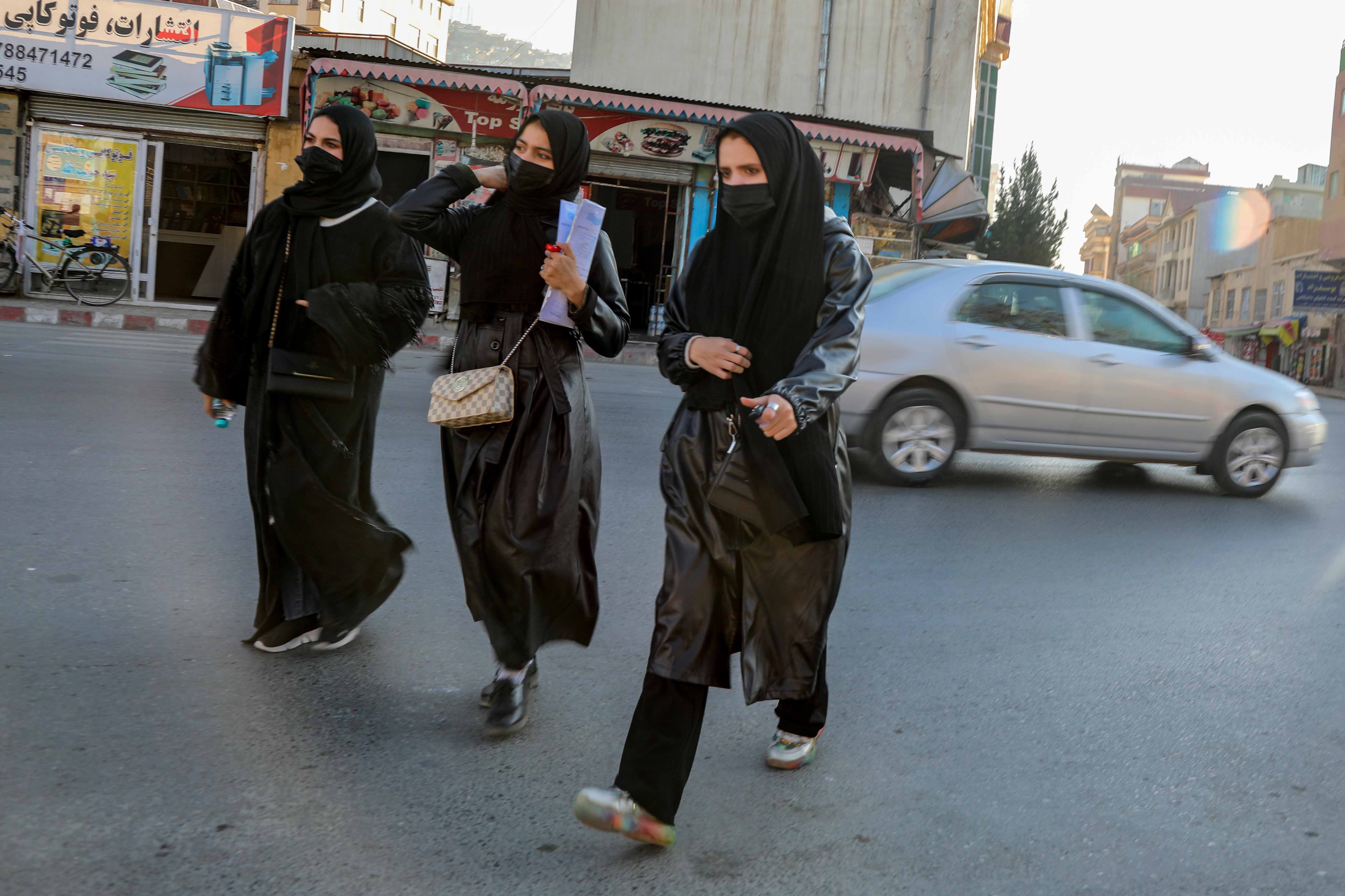 Afghan female student leave Kabul University