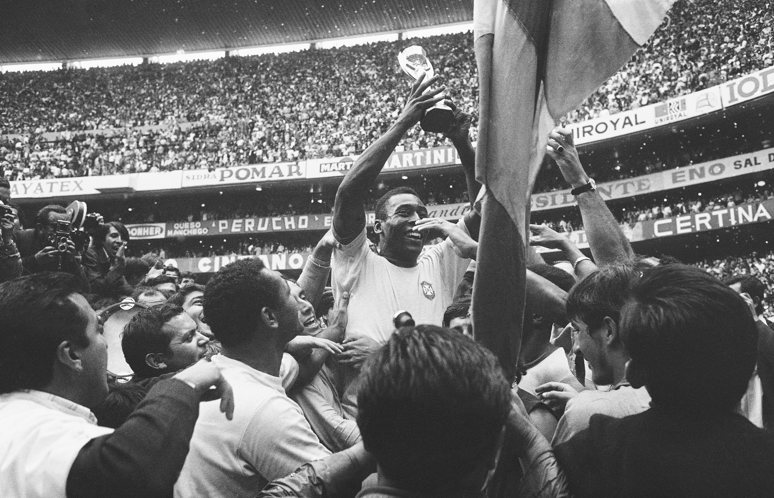 Pele