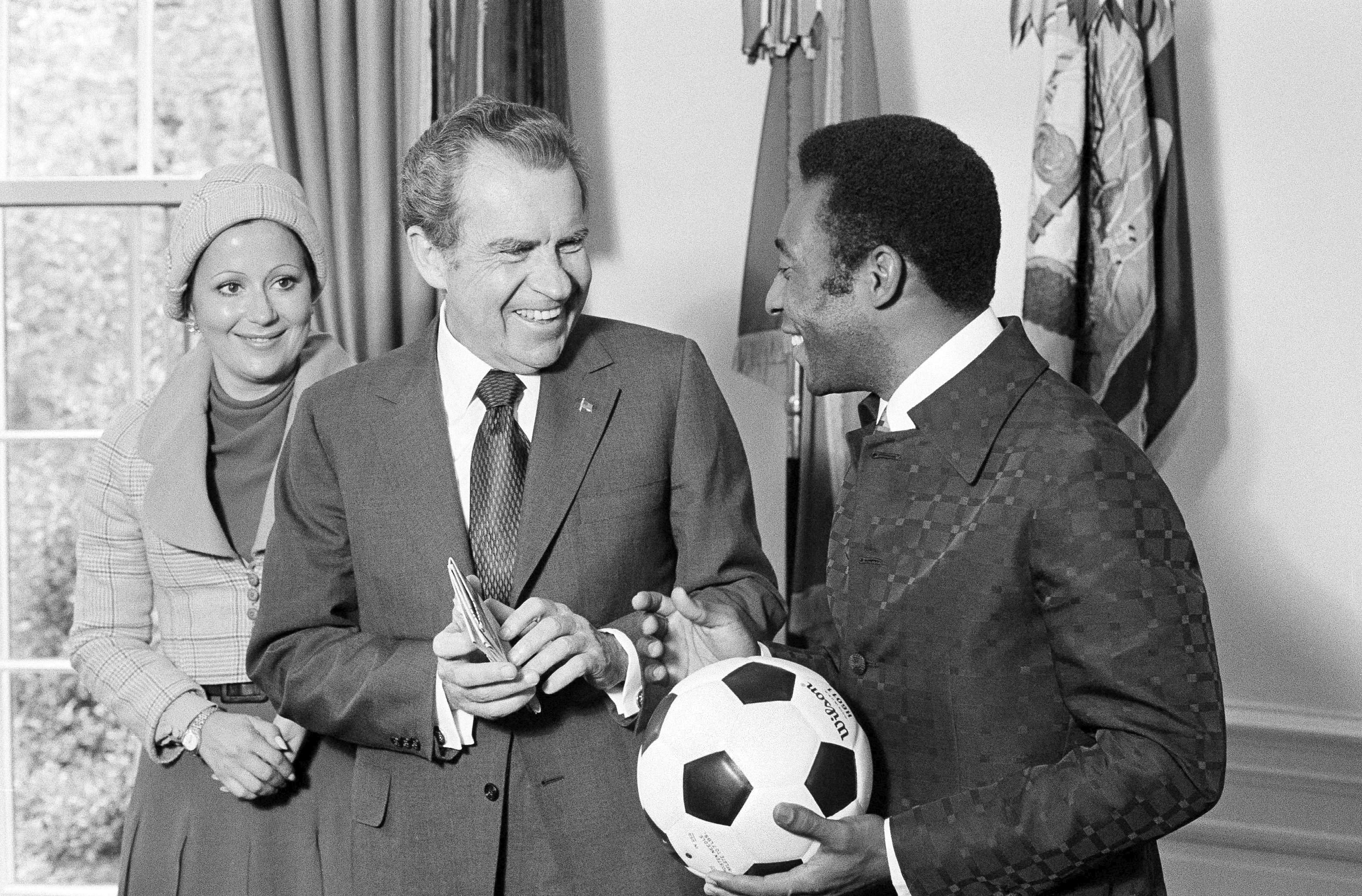 Pele