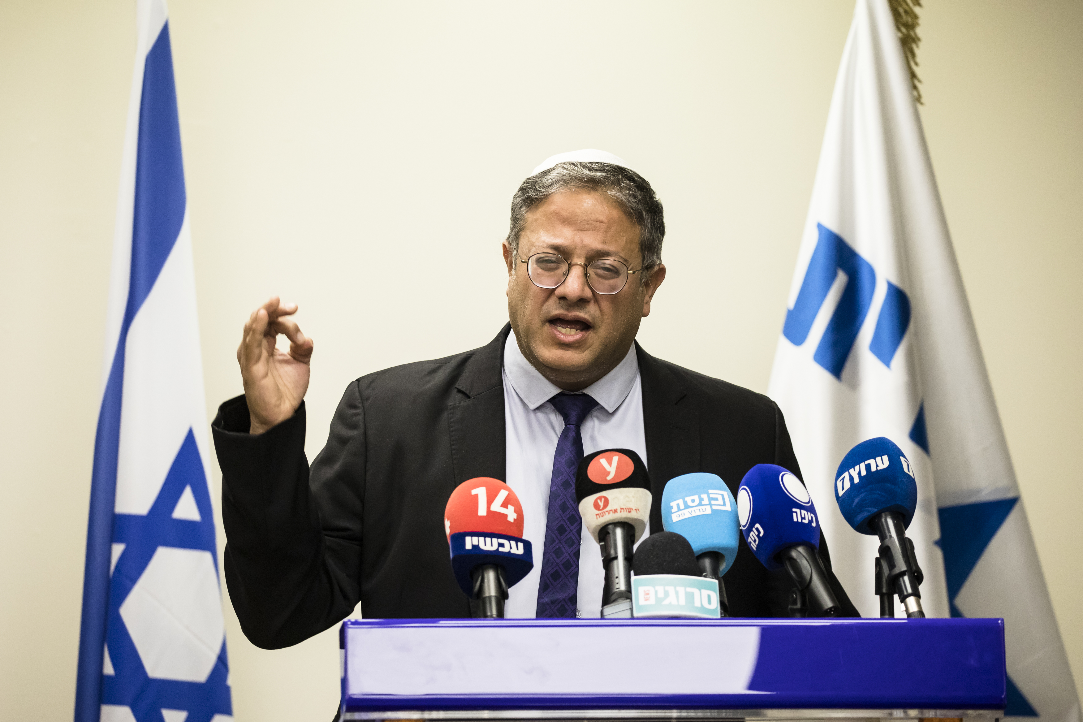 JERUSALEM, ISRAEL - NOVEMBER 28: Far right Israeli lawmaker and 'Jewish Power' Party leader Itamar Ben Gvir speaks to the press before a party meeting on November 28, 2022 in Jerusalem, Israel. An alliance led by the party of former Prime Minister Benjamin Netanyahu won comfortably in the recent parliamentary election, the country's fifth in under four years.