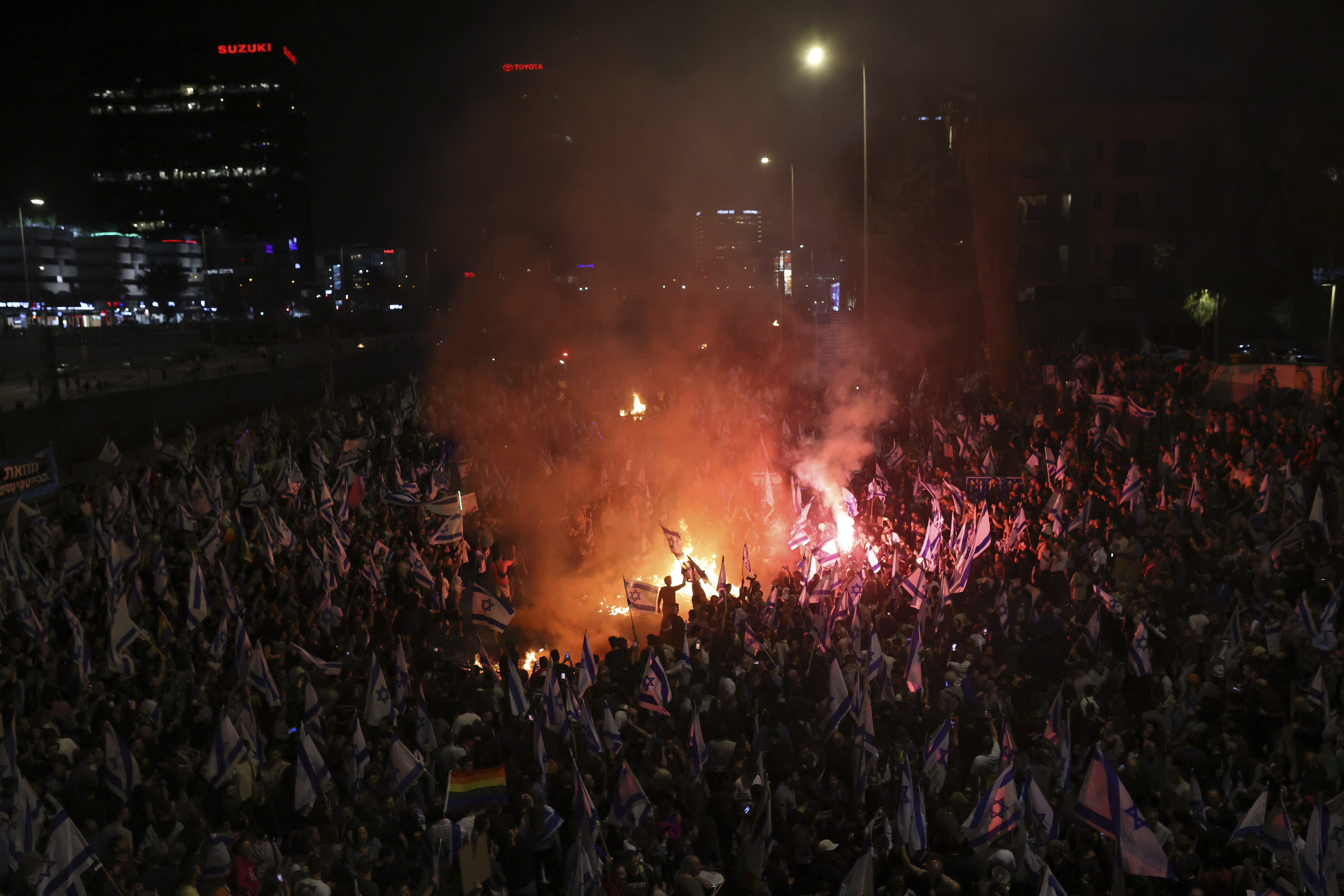 Mass protests in Israel