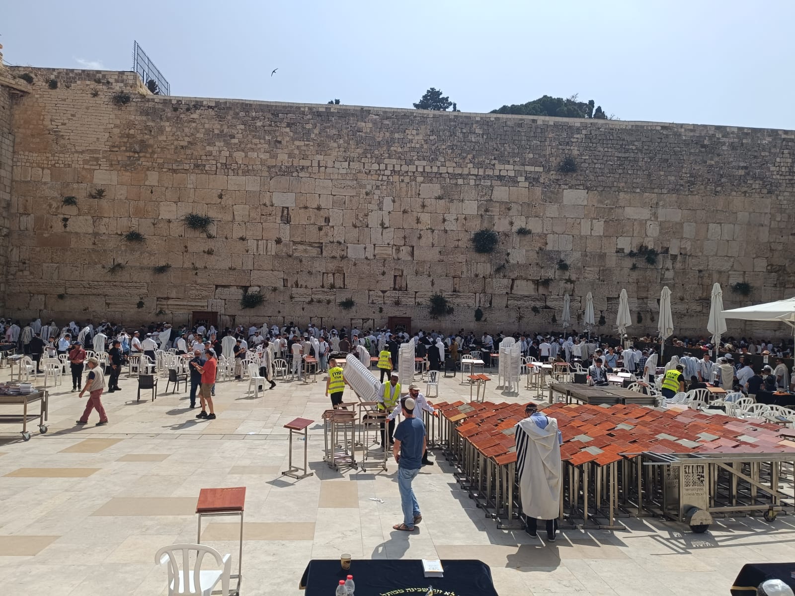 Nationalist Jews line up for ‘flag day’