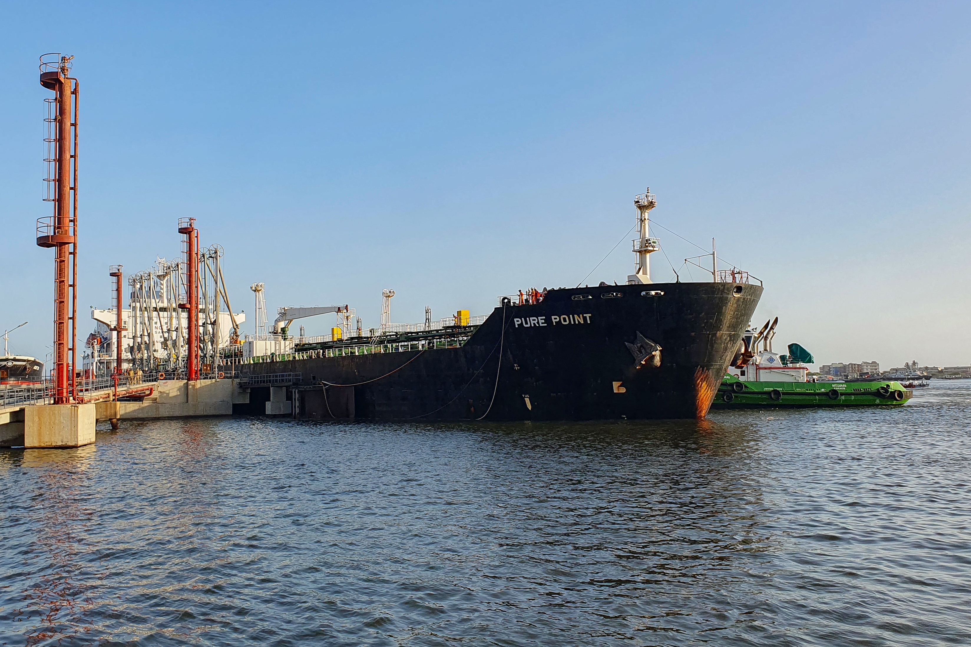 Pakistan Russia oil