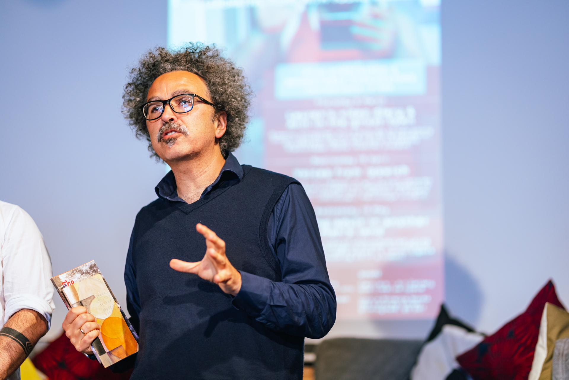 Professor Nando Sigona