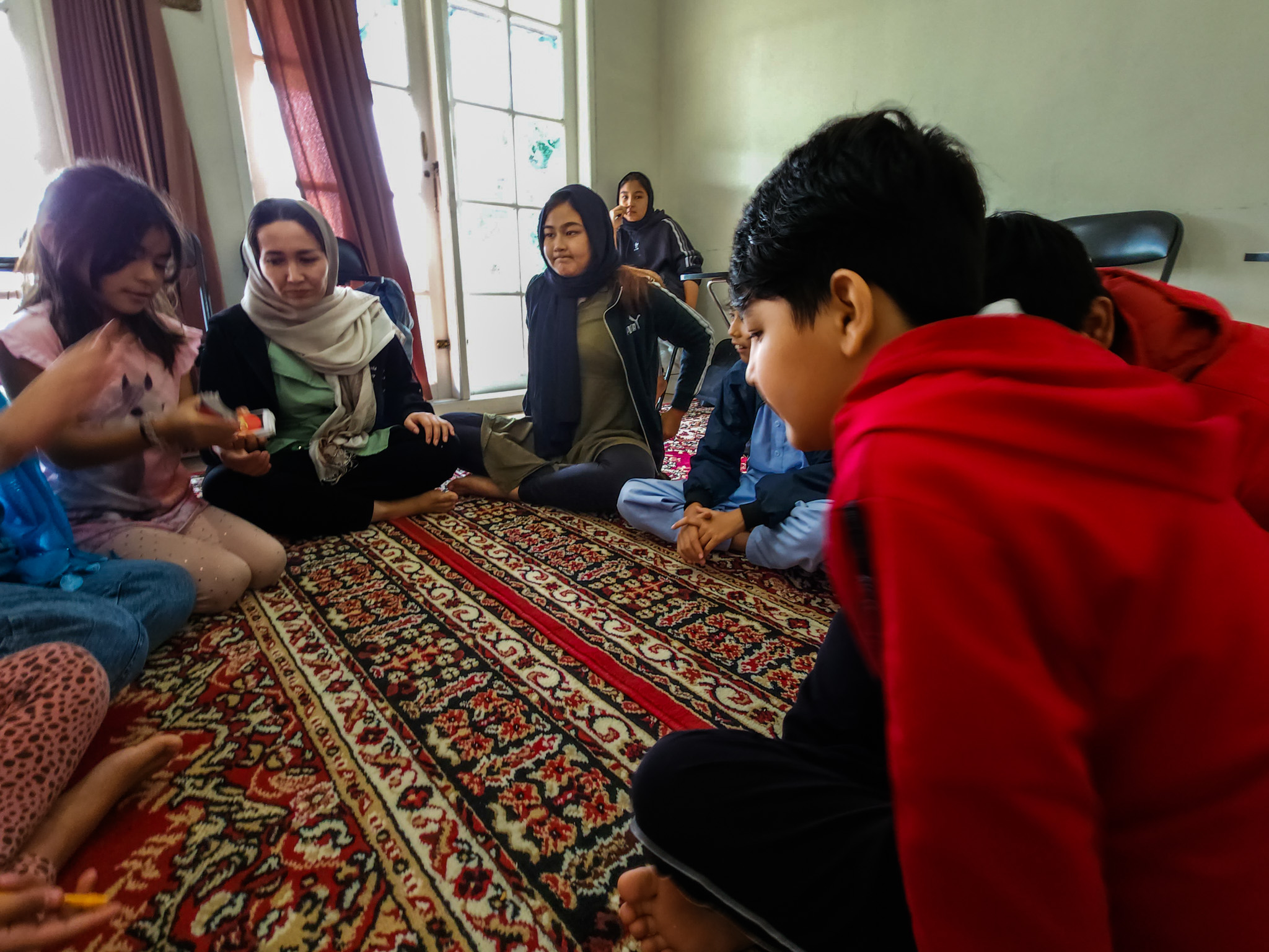 Many refugee children in Bogor have had their childhoods disrupted due to conflict. The learning centres, like CRLC, allow children to have the positive childhood experiences they missed out on