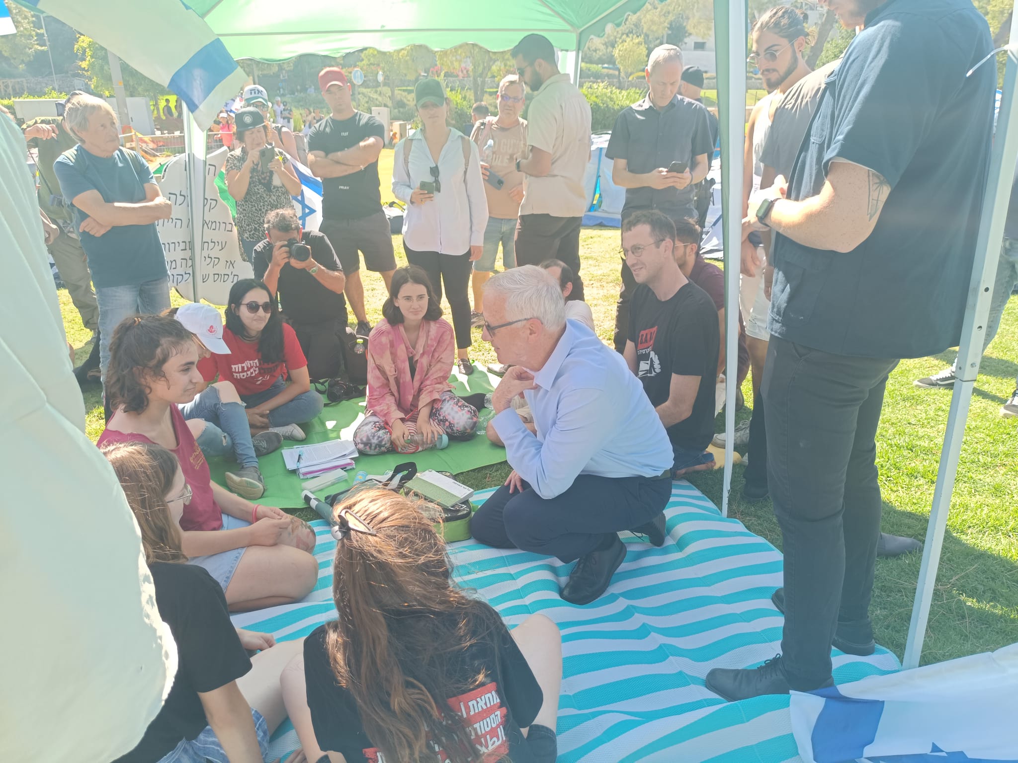 Gantz with the protestors 