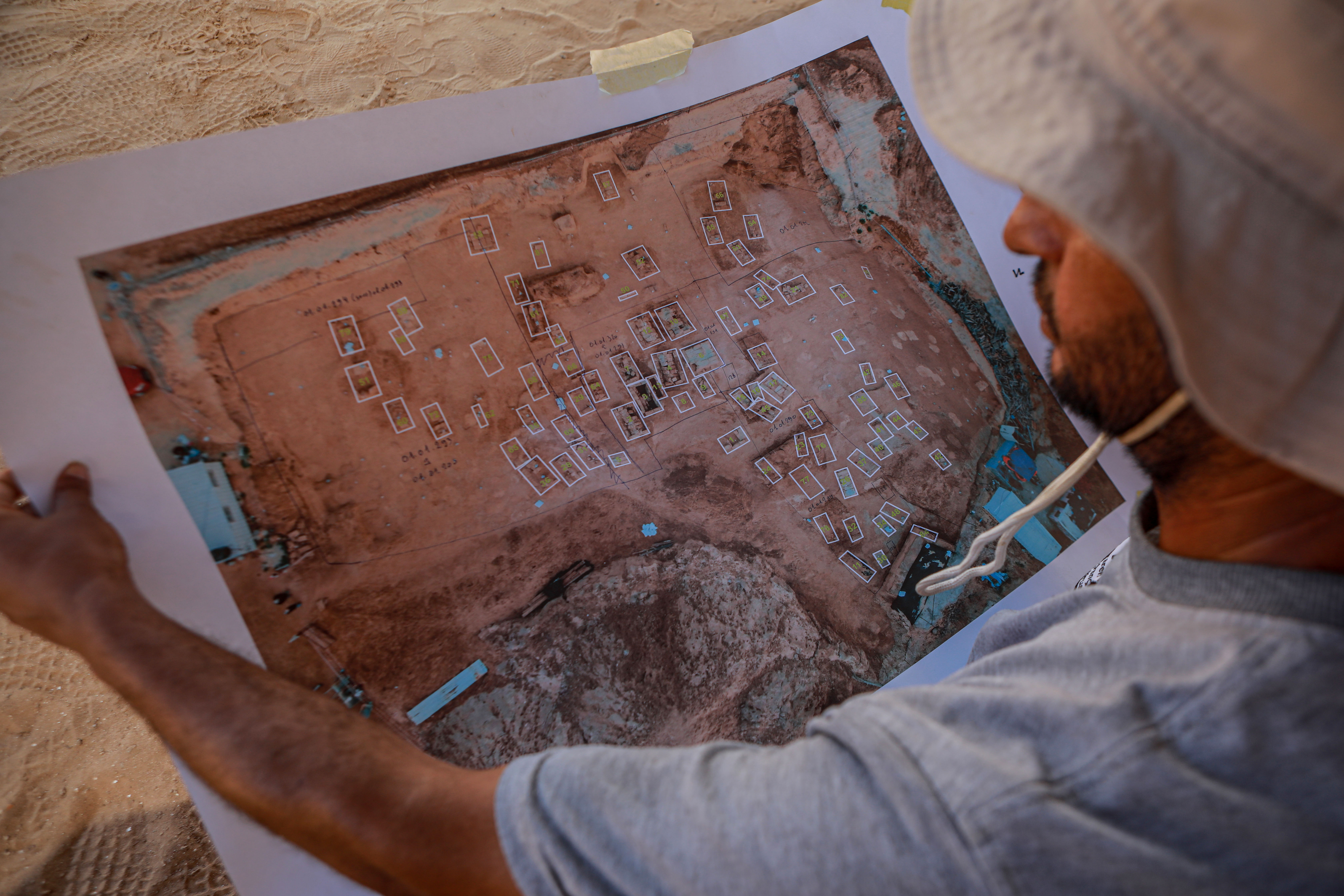 A map shows the 134 tombs located in the Roman cemetery northwest of Gaza